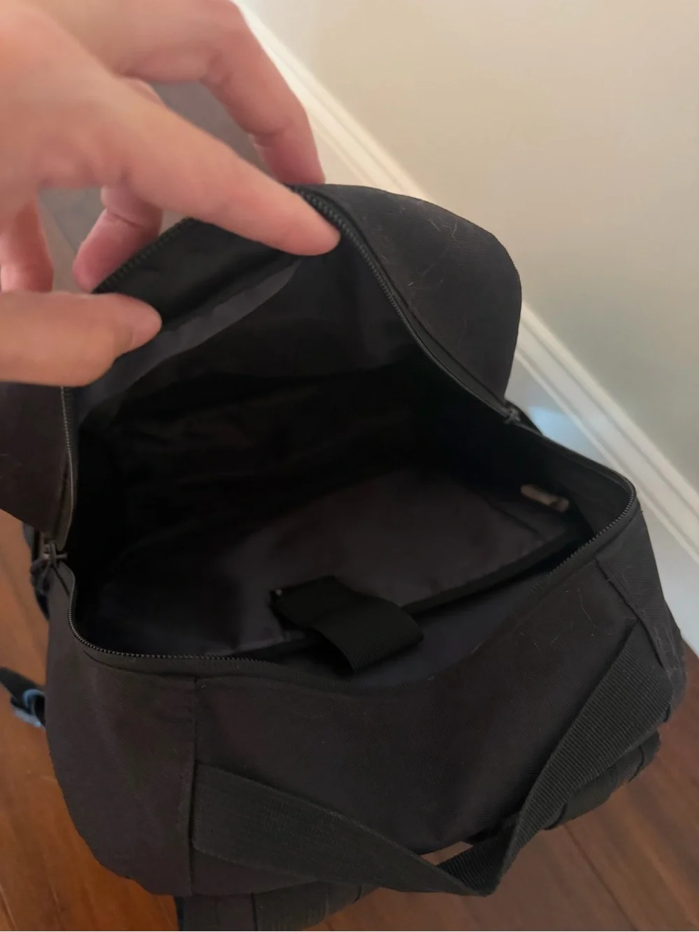 O'Neill Black Men's Laptop Backpack with Mesh Side Pocket
